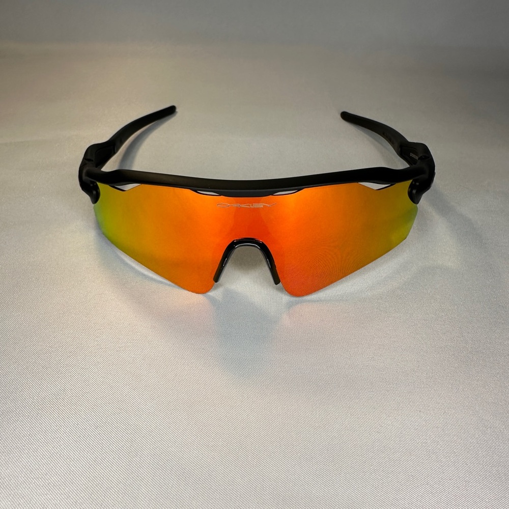 OAKLEY Radar EV Path Torch Red Prizm Lens